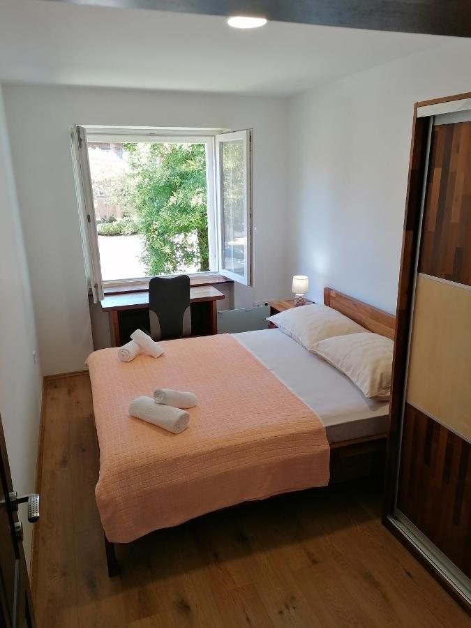 Apartment "B" 50 M From The Beach زادار المظهر الخارجي الصورة